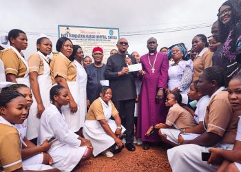 Peter Obi Donates 20 Million Naira to Anglican Diocese Of Nsukka