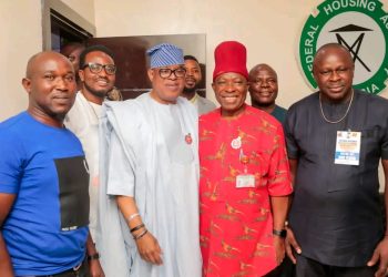 Sen. Umeh Leads Abule-Ado Landlords To A Truce With The F.H.A Management