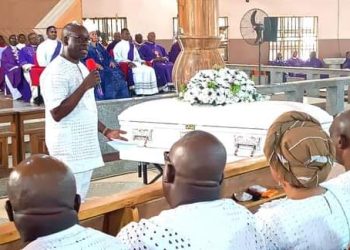VP Shettima, Obi, Otti, Uzodimma, Others Present In Anambra As Soludo Buries Dad