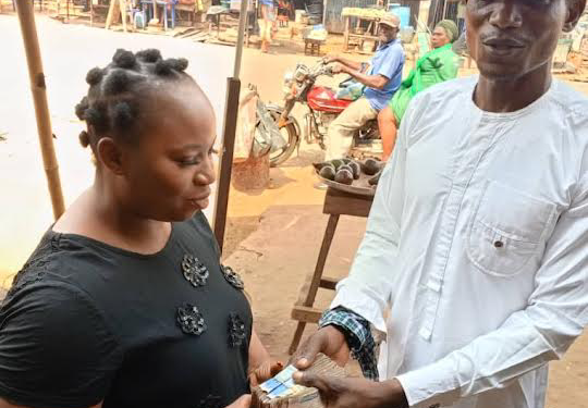 Ebonyi Man returns N274,000 excess transfer from Anambra