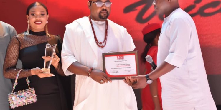 Jubilation in Anambra as business mogul, High Chief Dr. Christopher Ndubuisi gets honored as Investor of the Year by Sun Newspaper.