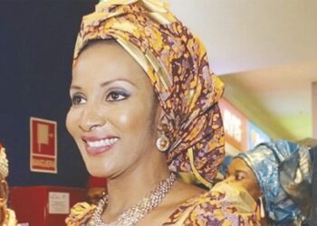 Unusual partnership from the East