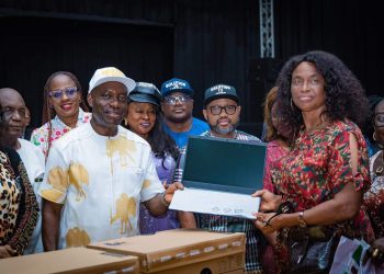 Gov Soludo Distributes 2000 Laptops To Head Teachers, Principals(photos)