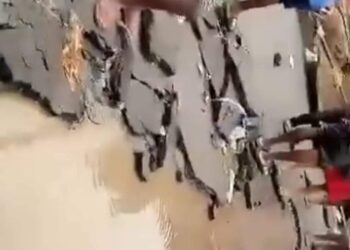 Ochanja Residents Laments Bitterly After Rain Washed Away The Newly Constructed Road Done by Gov Soludo.(Photos)