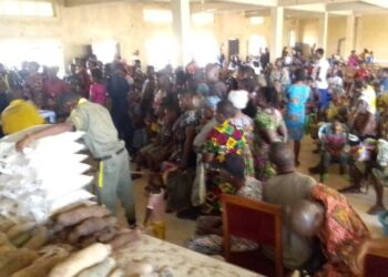 Easter: Anambra Bishop shares food items to Over 500 Indigents