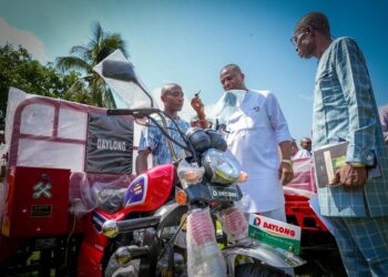 Business Mogul, Ifekudu Empowers 50 Anambrarians With Mini Trucks