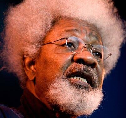 Soyinka as Okonkwo in “Things Fall Apart”