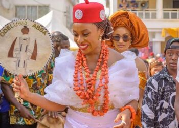 Women Who Bear their Husband’s Surname Abuse Igbo Culture – Chimamanda Adichie.