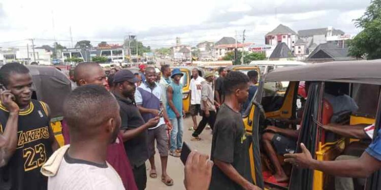 Keke Riders, Igala Brethren Mourn 20-yr-old Colleague Murdered in Anambra Bush by Hoodlums, Say One Person Still Missing (Pics)