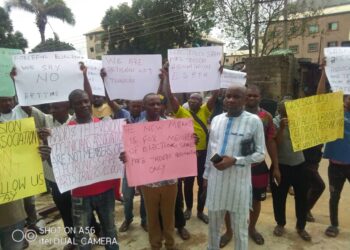 Rescue us from forceful ejection in Onitsha market – Radio, TV repairers beg Soludo