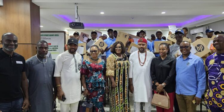 Abuja-based Business Mogul, Chief Christopher Ndubuisi Donates Laptop Computers to Senior Prefects in Anambra Schools