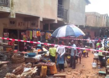 Amawbia Building Collapse: ACTDA Seals Off Sections Of Eke Oyibo Market.