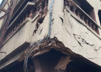 Building collapse: ACTDA ejects occupants from dilapidated structure in Ifite