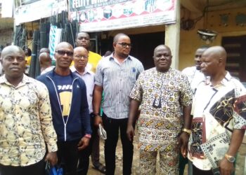 LG chairman issues 2 weeks ultimatum to demolish collapsing tower in Anambra market