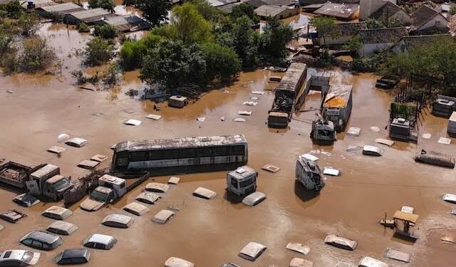 Mother, baby, two others feared dead as flood wreck havoc in Nnewi