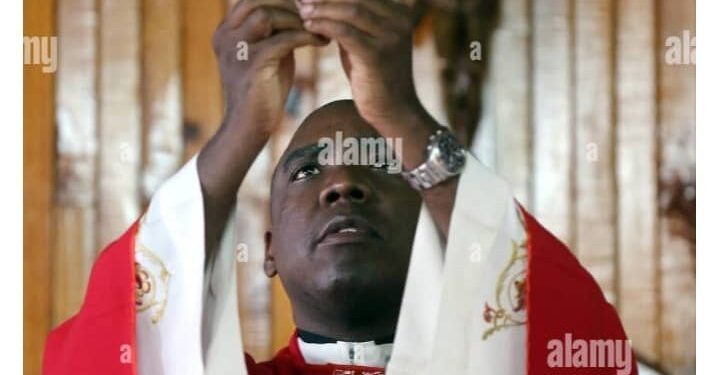 Rome intervenes in Ihiala Church crisis, sacks Holy Ghost Priests