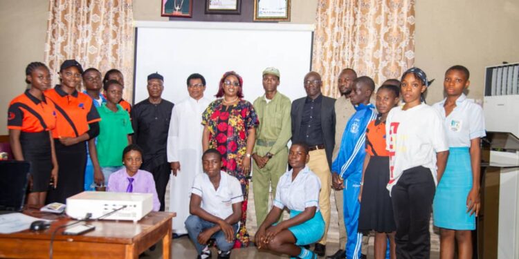 Corps member empowers 60 with digital videography, photography in Anambra community
