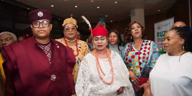 Women Affairs Minister, Stella Oduah, Prominent Indigenes Celebrate Igbo Culture at “Nma Oha” Stage Play