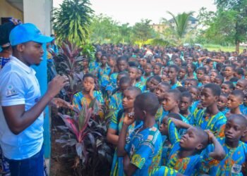 Group trains 5,000 Onitsha students on Climate Change