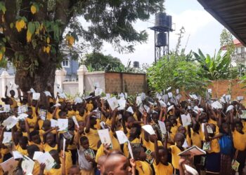 Tinubu, Soludo’s wives donate writing materials to Anambra schools