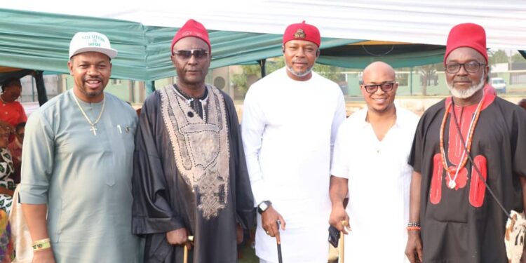 Ide Umuawulu Bags Excellent Humanitarian Service Award, Donates 5 Million to Offset Medical Bills of Over 100 Patients at COOUTH Amaku, Awka