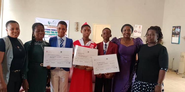 Focus on reading, writing, reduce TV, phone time – Educationist tells students