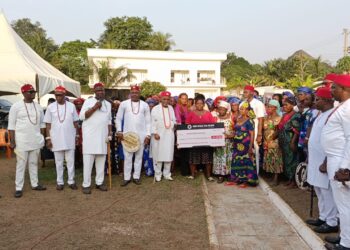 Title Holders in Anambra community empower 81 petty traders, artisans with N21m