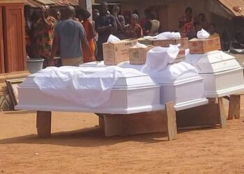 Catholic Altar Boys President, wife, 6 children, others burnt to death in Enugu petrol tanker fire