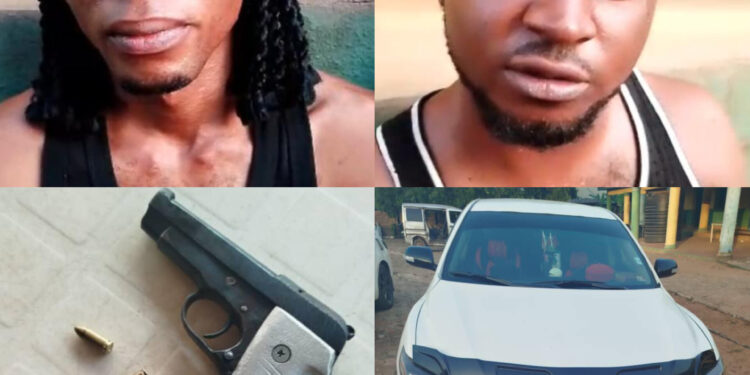 Police nab 2 at checkpoint, recover ammunitions, vehicle