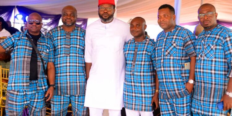 Corporate Nigerians in Anambra as Atiat Boss, Kanayo Eni-Ikeh Buries Dad in Style.