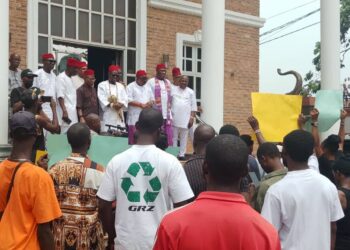 Anambra community protests take over of illegal leadership
