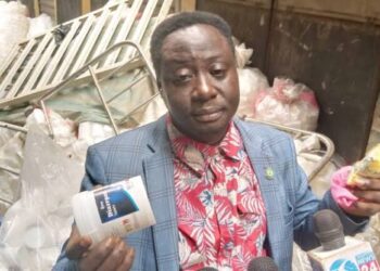 Breaking: NAFDAC Director, Iluyomade, Escapes Attack In Onitsha