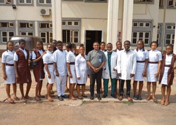 WOHD: 70% Nigerians Lose Teeth Annually, Says Dentist as UNINIGER Offers Free Dental Services