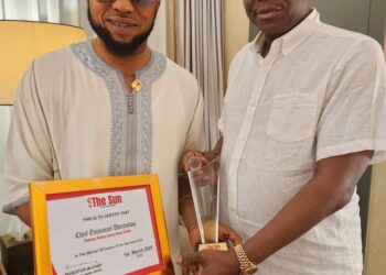 Business Mogul, Don Okonkwo Salutes Chief Udechukwu On Sun Newspaper Award