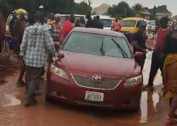 Tension as Gunmen Kill two Along Agulu-Nanka Boundary in Anambra (Video)