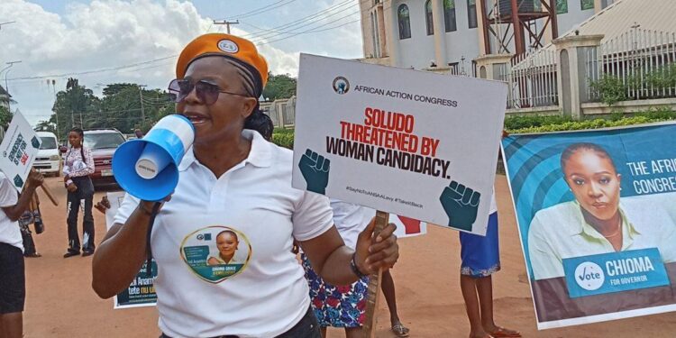 Governorship Candidate, Supporters Protest ₦50m Campaign Fee in Anambra.