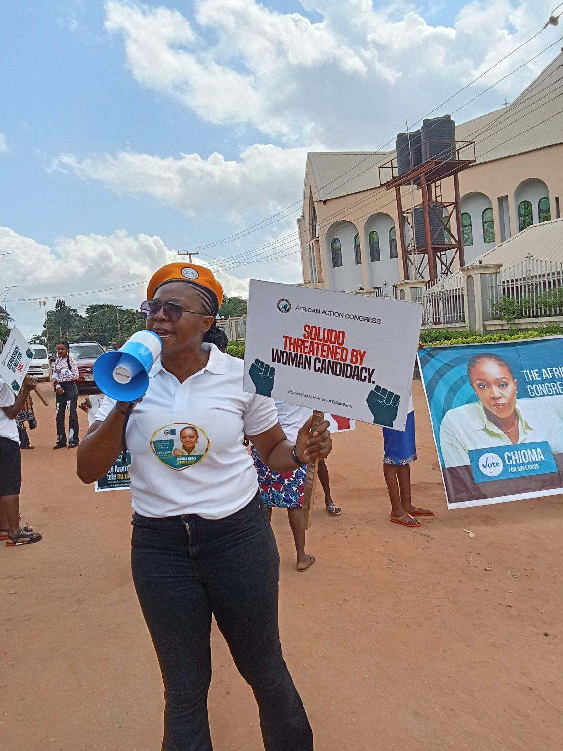Governorship Candidate, Supporters Protest ₦50m Campaign Fee in Anambra.