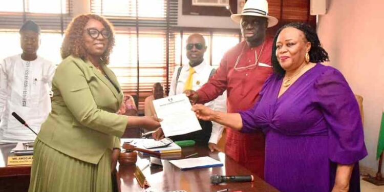Nnamdi Azikiwe University Gets New Registrar, Dr Okeke