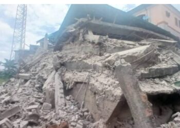 Many feared trapped as three-storey building collapses in Anambra