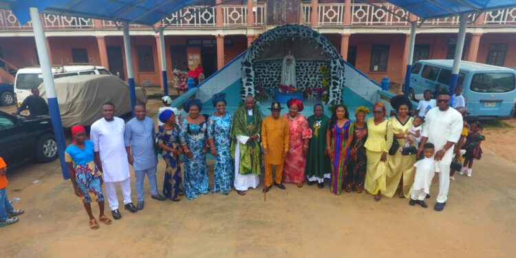 Young Entrepreneur Builds Edifice for Parents in Childhood Neighborhood