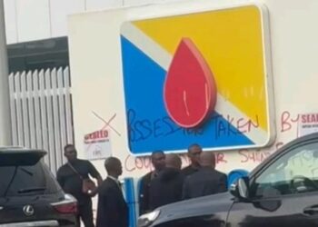 Standoff at Nestoil headquarters as owners, receiver manager clash