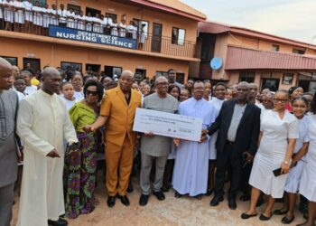 Peter Obi Donates N10m to Tansian University