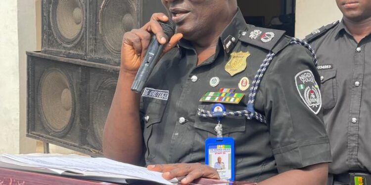 Anambra Police Rescue 3-Year-Old Boy, Arrest Six Suspects – CP Warns Criminals