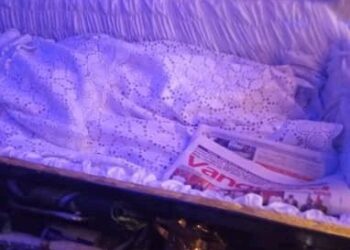 Why 83-Year-Old Man was Buried with a Copy of Vanguard Newspaper in Anambra.