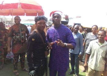 Crippled woman wins venza car as Anambra market marks end of year