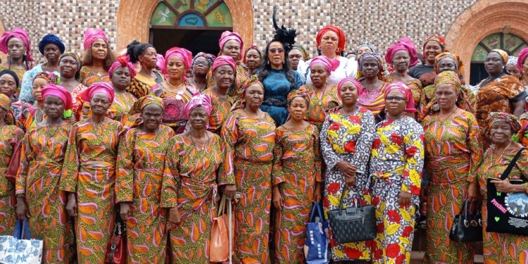 Chi Brown International Foundation Distributes Food Items to Over 300 Widows in Anambra 