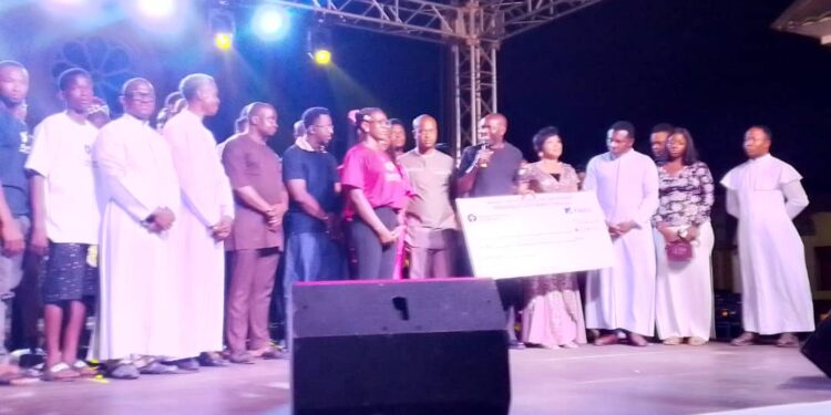 Anambra Entrepreneur, Lucky Adimike Empowers 45 Persons With 1m Each.