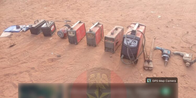 Soldiers Clear Biafrian Liberation Army Camps In Anambra (Photos)