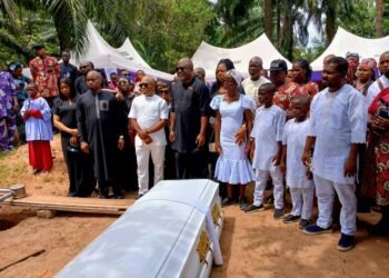 Sir Paul Chukwuma bids Sister Farewell