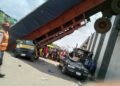 2 injured, 4 escape as trailer crashes into 3 vehicles under Onitsha bridge 